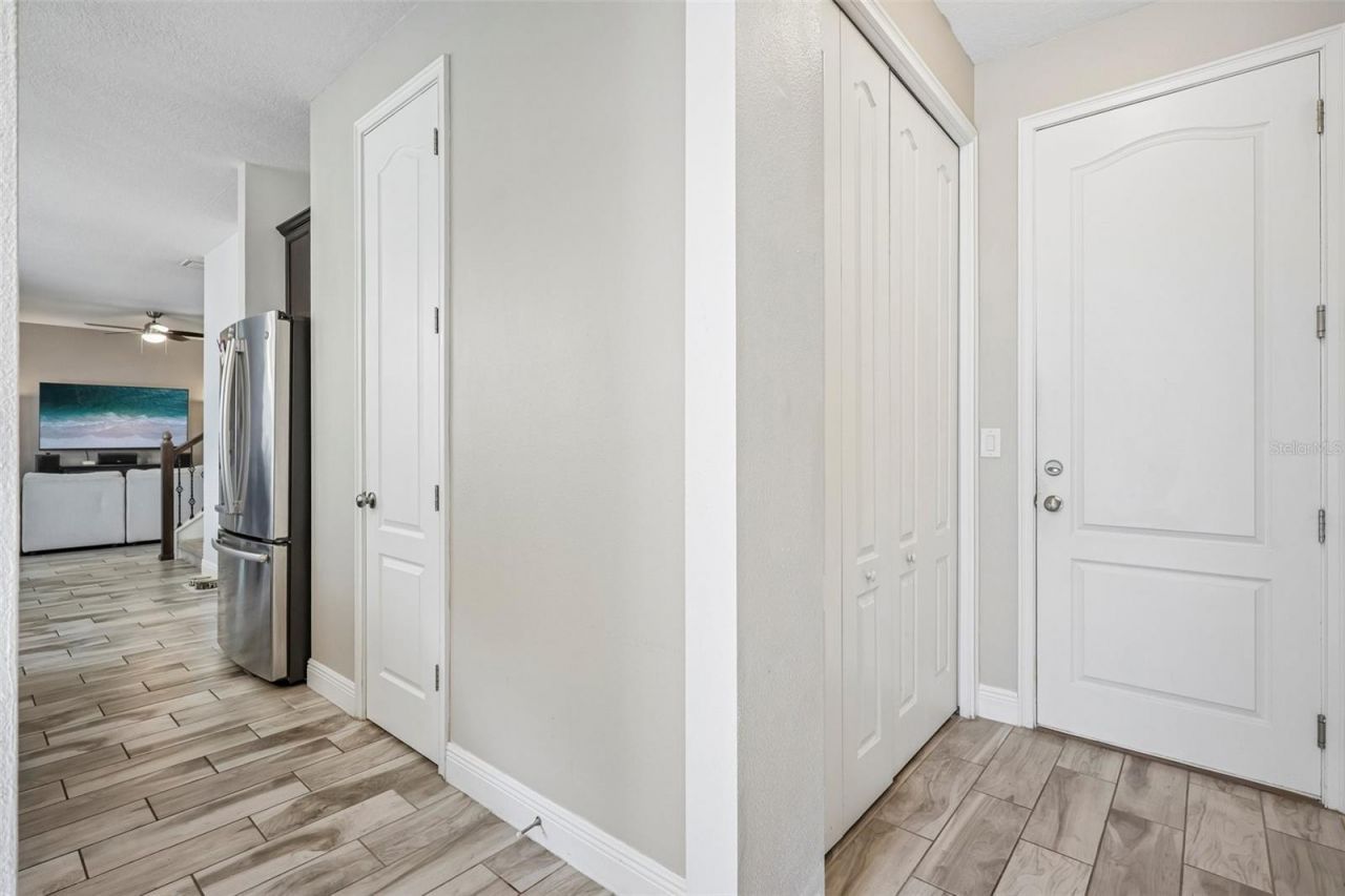 1605 Anastacia Lane , Sun City Center, FL 33573 Photo