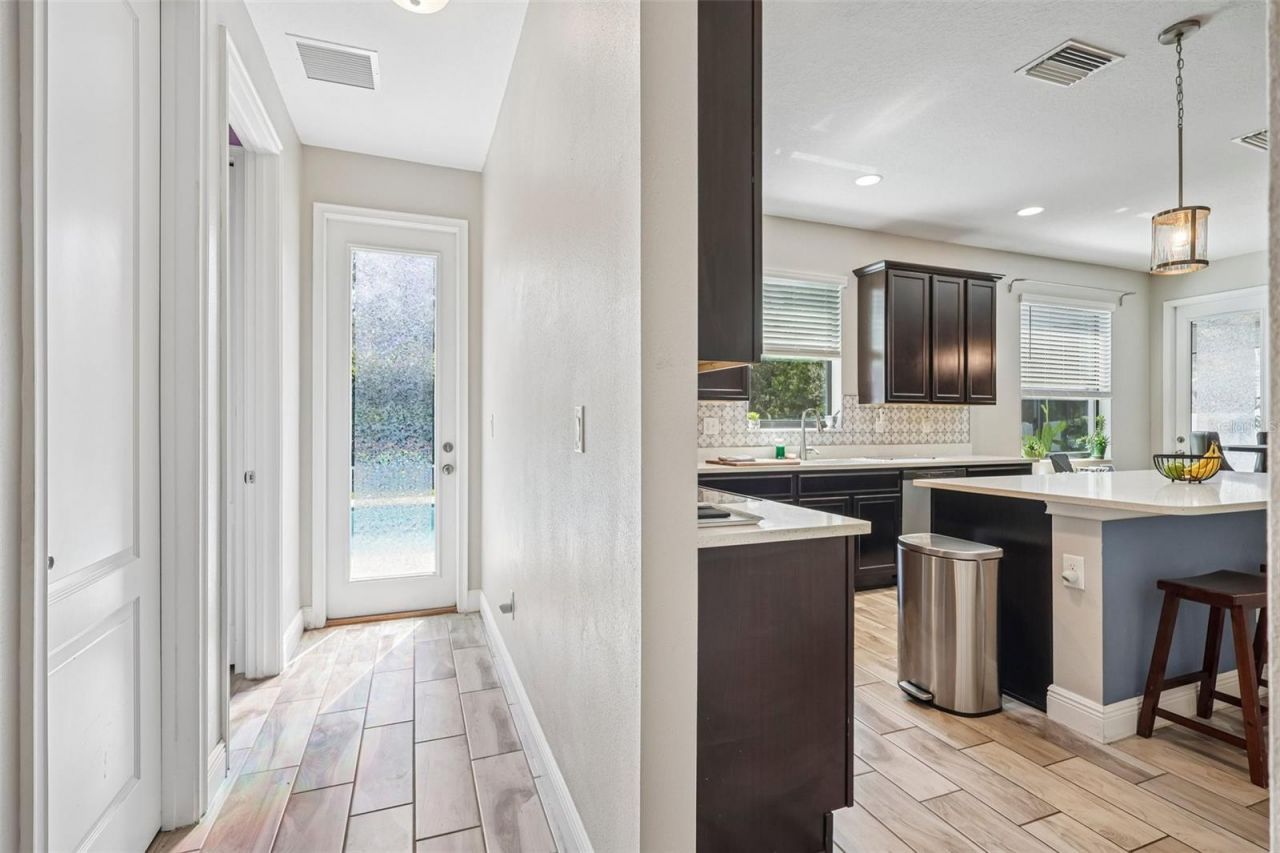 1605 Anastacia Lane , Sun City Center, FL 33573 Photo