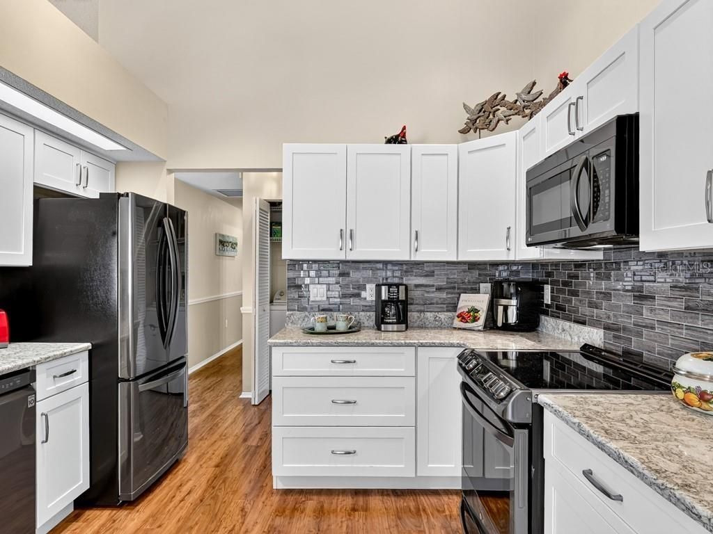 4322 Edenrose Way, Unit 86, Sarasota, FL 34235 Photo
