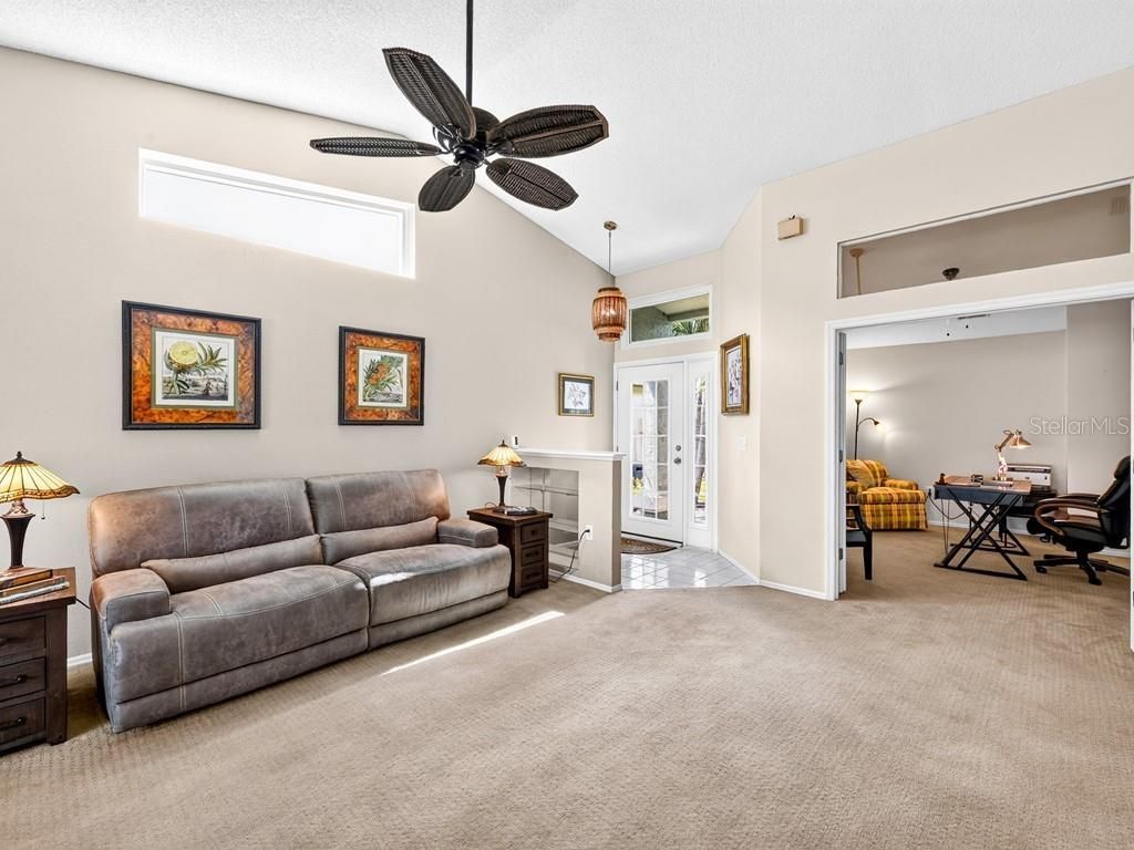 4322 Edenrose Way, Unit 86, Sarasota, FL 34235 Photo