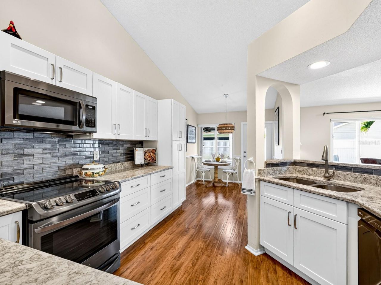 4322 Edenrose Way, Unit 86, Sarasota, FL 34235 Photo