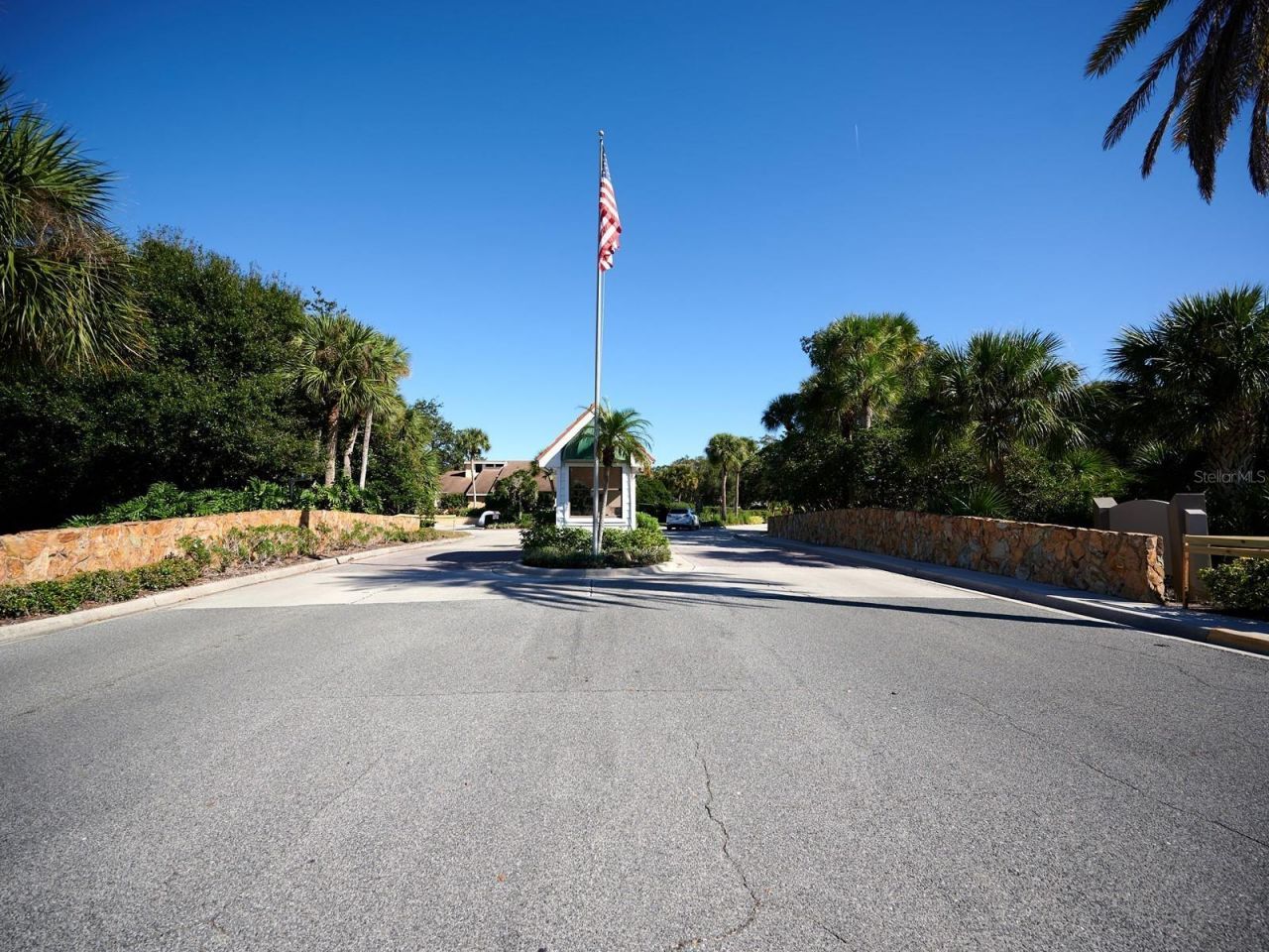 4322 Edenrose Way, Unit 86, Sarasota, FL 34235 Photo
