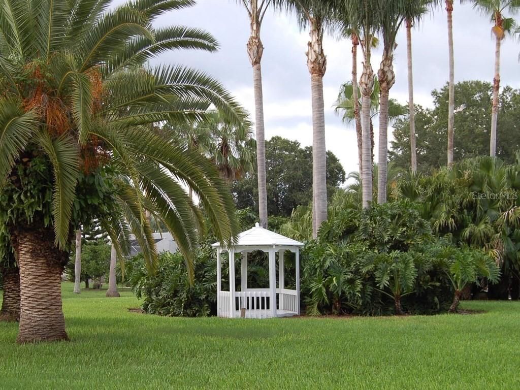 4322 Edenrose Way, Unit 86, Sarasota, FL 34235 Photo