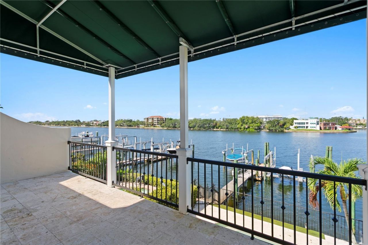 1109 Abbeys Way, Tampa, FL 33602 Photo