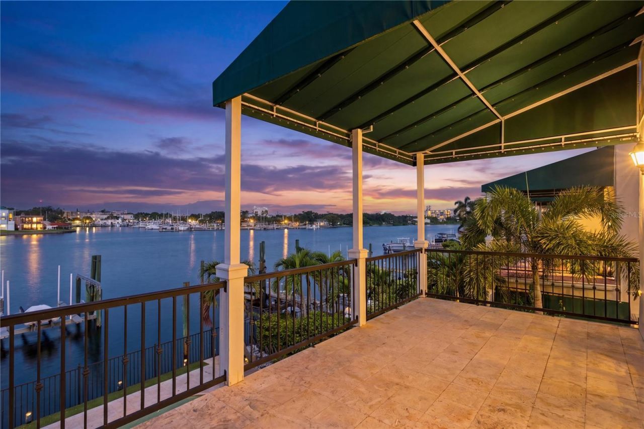 1109 Abbeys Way, Tampa, FL 33602 Photo