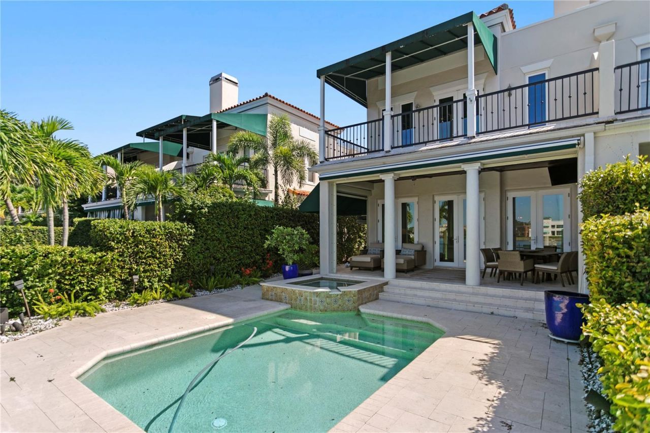 1109 Abbeys Way, Tampa, FL 33602 Photo