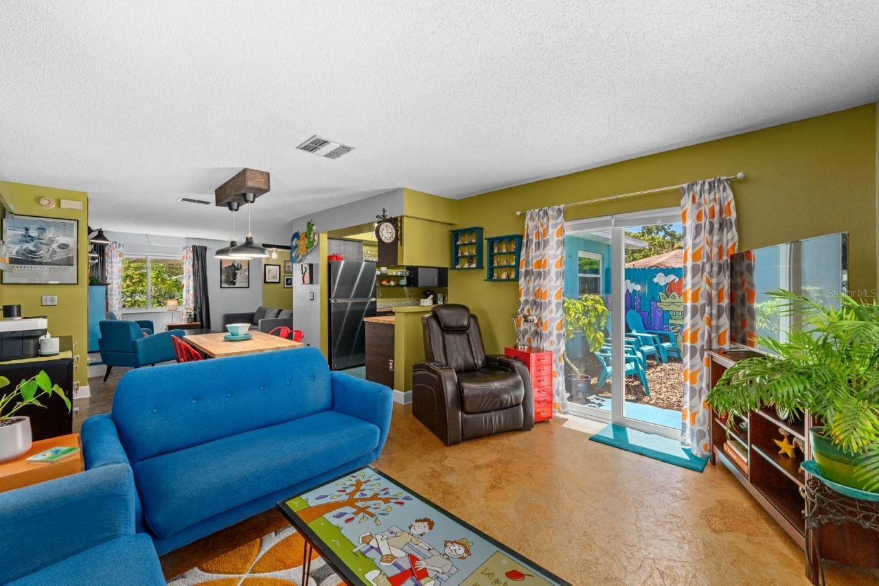 2159 Barcelona Way, Saint Petersburg, FL 33712 Photo