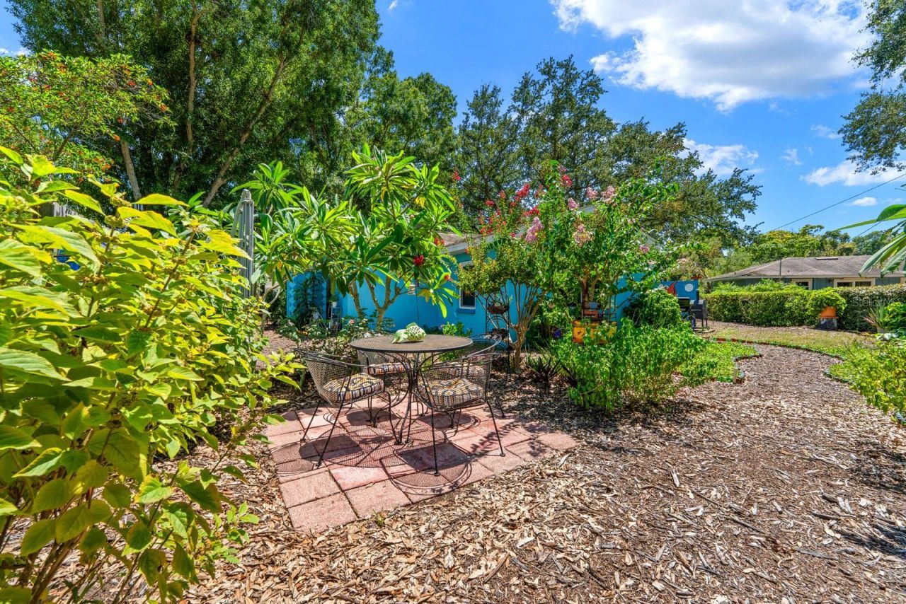 2159 Barcelona Way, Saint Petersburg, FL 33712 Photo