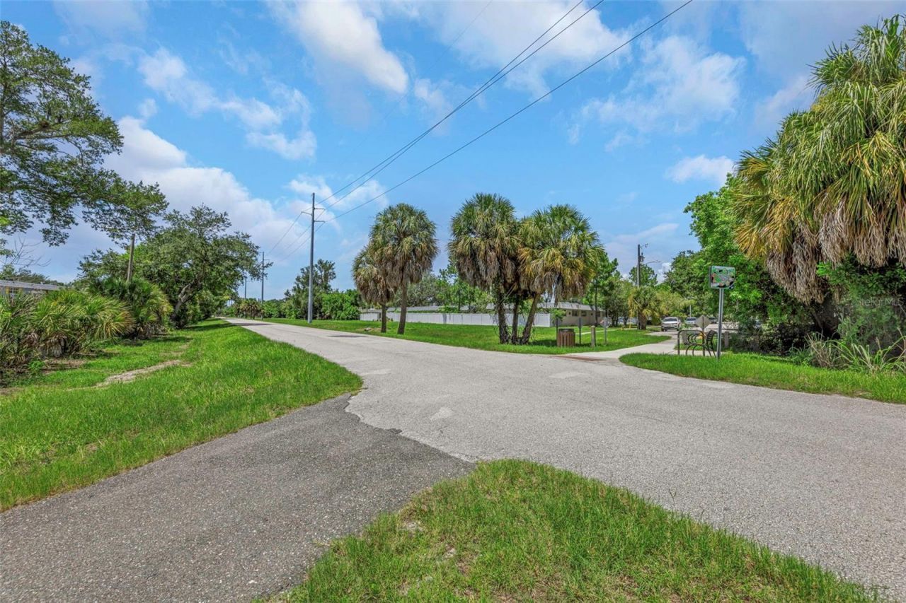 6191 6th Avenue S, Saint Petersburg, FL 33707 Photo