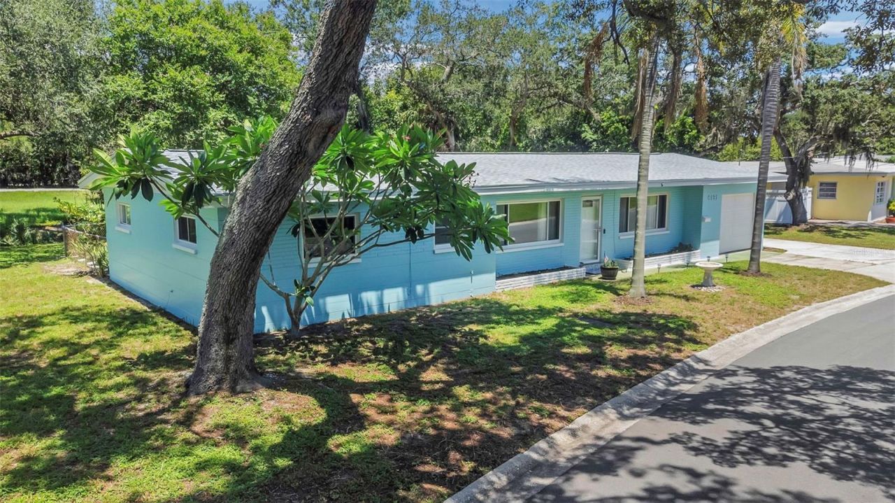 6191 6th Avenue S, Saint Petersburg, FL 33707 Photo
