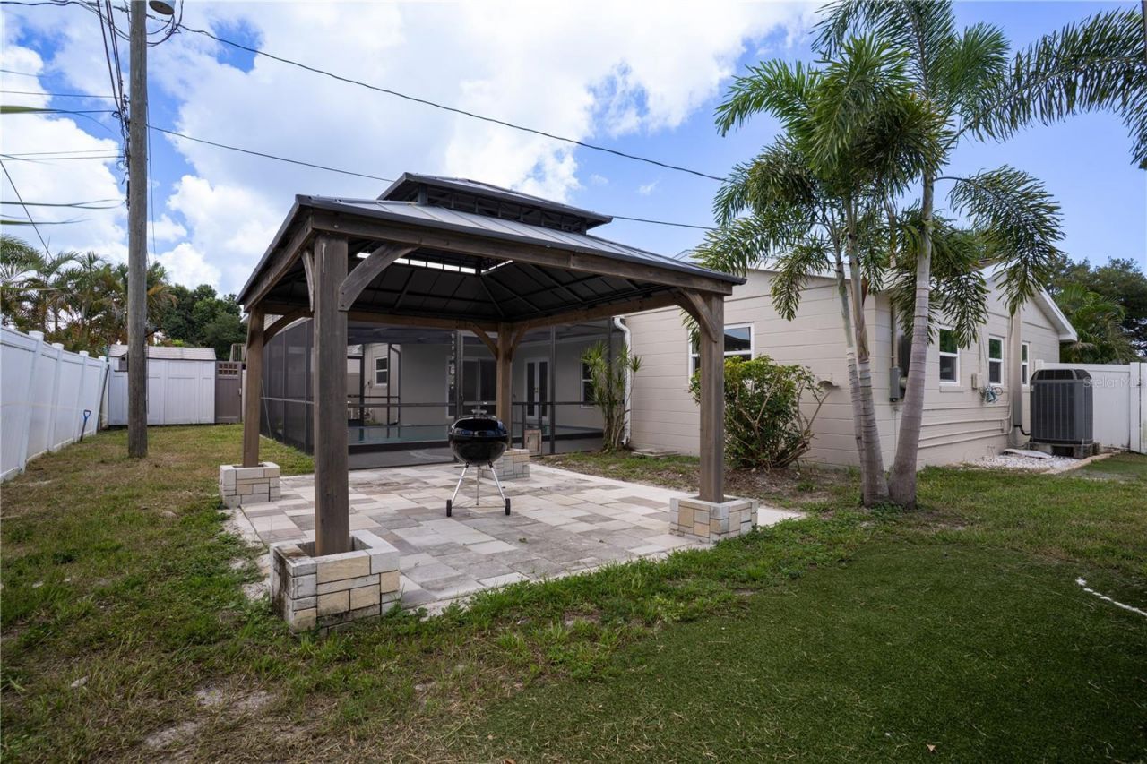 6065 23rd Avenue N, Saint Petersburg, FL 33710 Photo