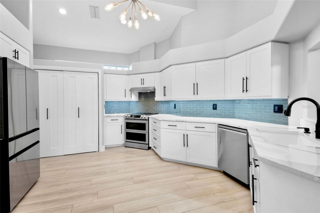 3761 Amapola Lane, Sarasota, FL 34238 Photo