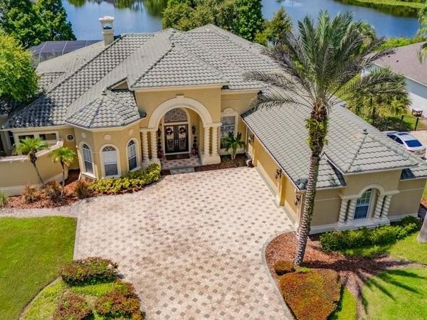 6217 KINGBIRD MANOR DRIVE, LITHIA, FL 33547