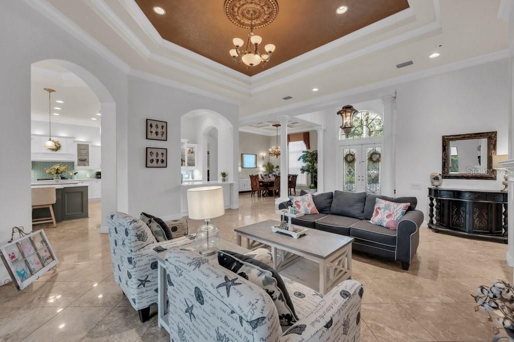 6217 Kingbird Manor Drive, Lithia, FL 33547 Photo