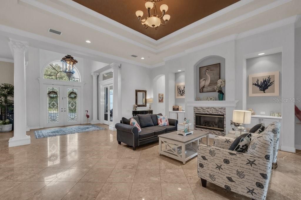 6217 Kingbird Manor Drive, Lithia, FL 33547 Photo