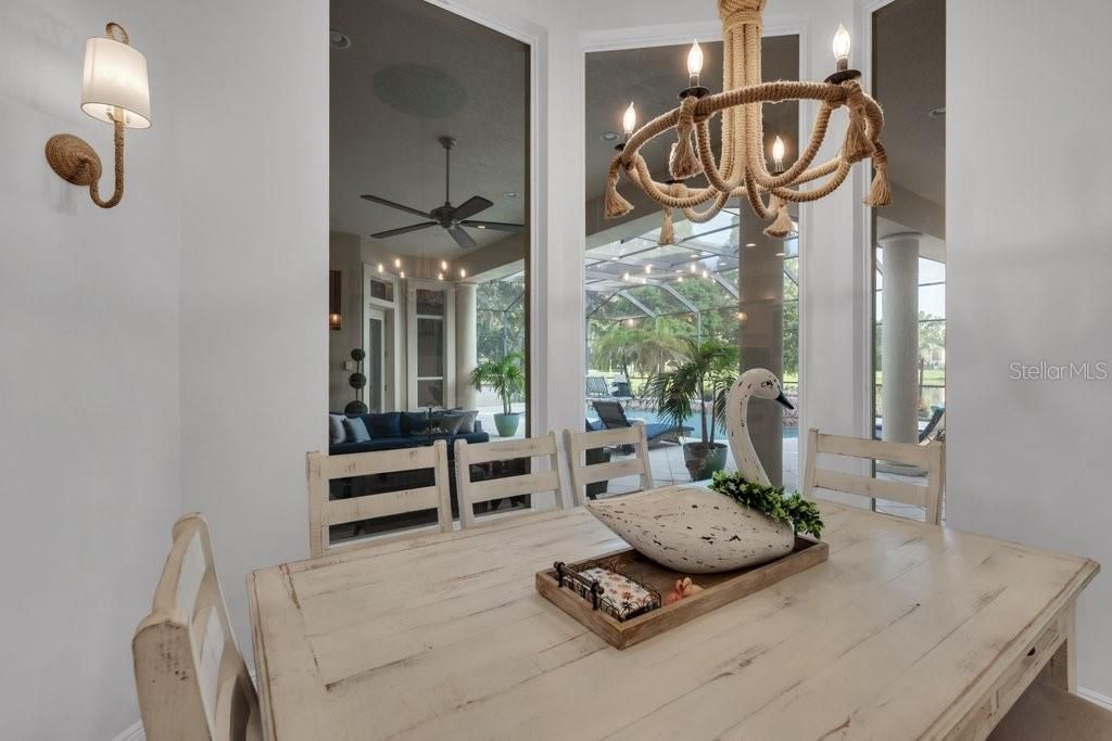 6217 Kingbird Manor Drive, Lithia, FL 33547 Photo