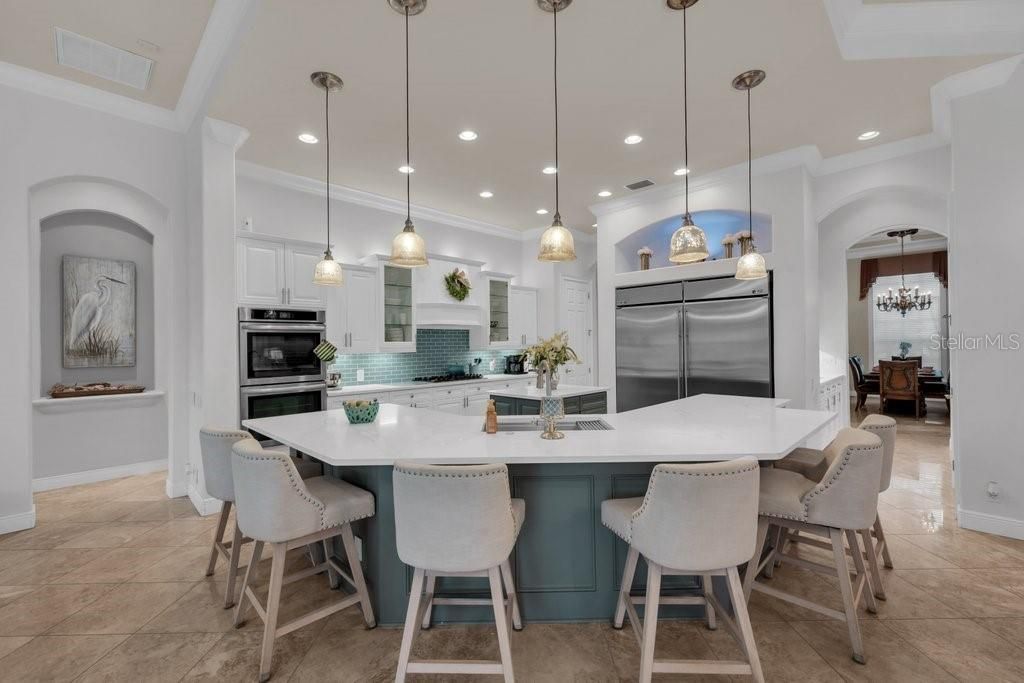 6217 Kingbird Manor Drive, Lithia, FL 33547 Photo