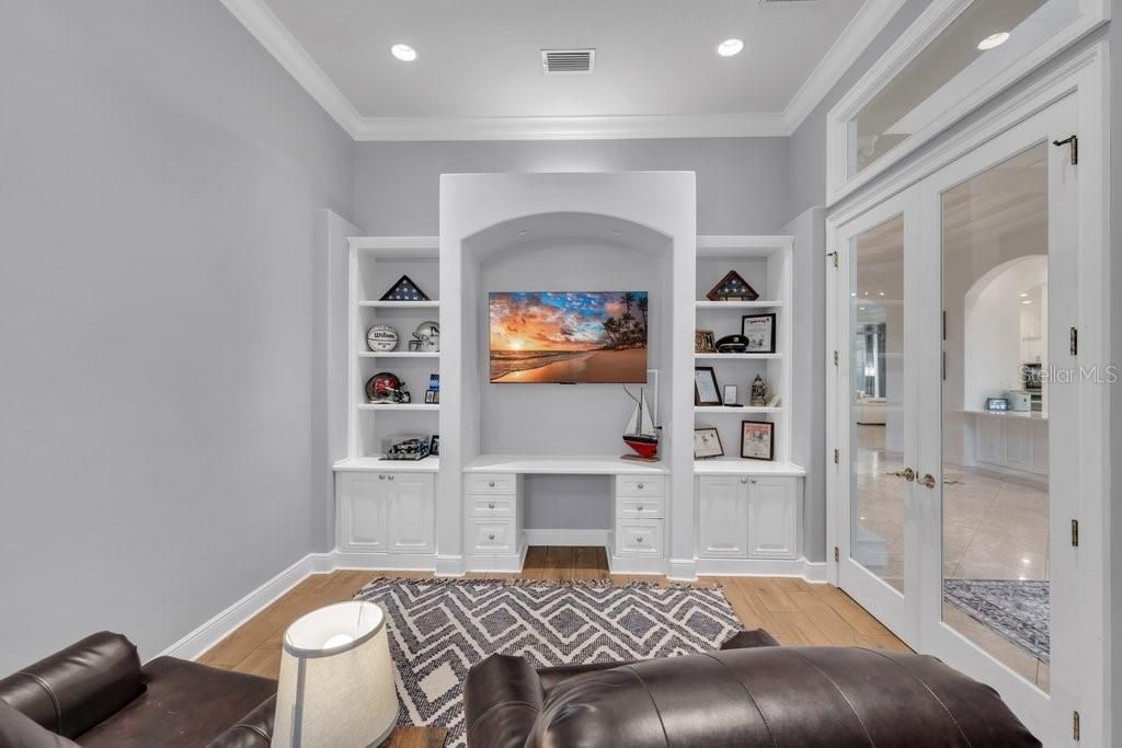 6217 Kingbird Manor Drive, Lithia, FL 33547 Photo