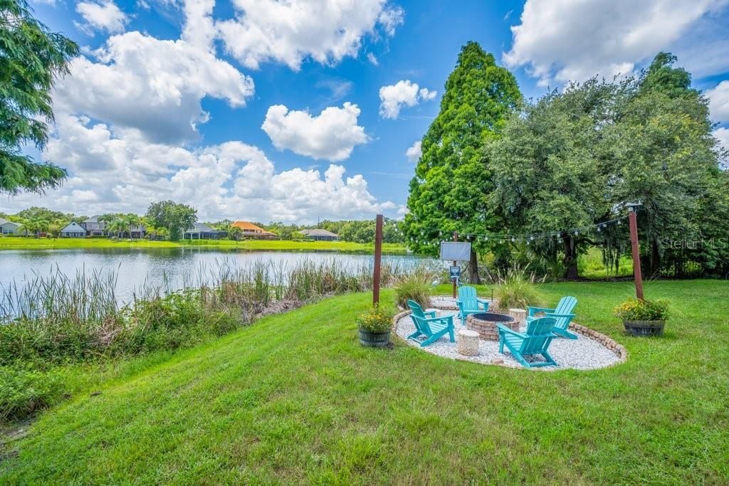 6217 Kingbird Manor Drive, Lithia, FL 33547 Photo