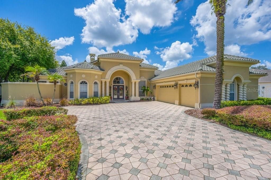 6217 Kingbird Manor Drive, Lithia, FL 33547 Photo