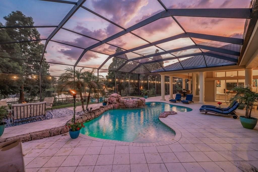6217 Kingbird Manor Drive, Lithia, FL 33547 Photo