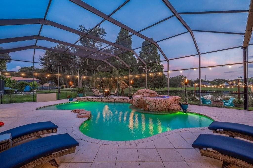 6217 Kingbird Manor Drive, Lithia, FL 33547 Photo