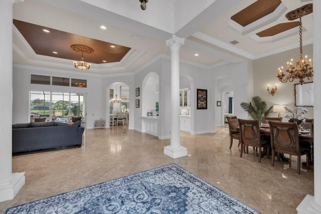 6217 Kingbird Manor Drive, Lithia, FL 33547 Photo