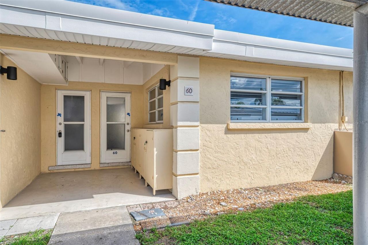 6006 Midnight Pass Road , Unit 60, Sarasota, FL 34242 Photo