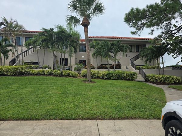 1802 MARINER DR, Unit 32, TARPON SPRINGS, FL 34689