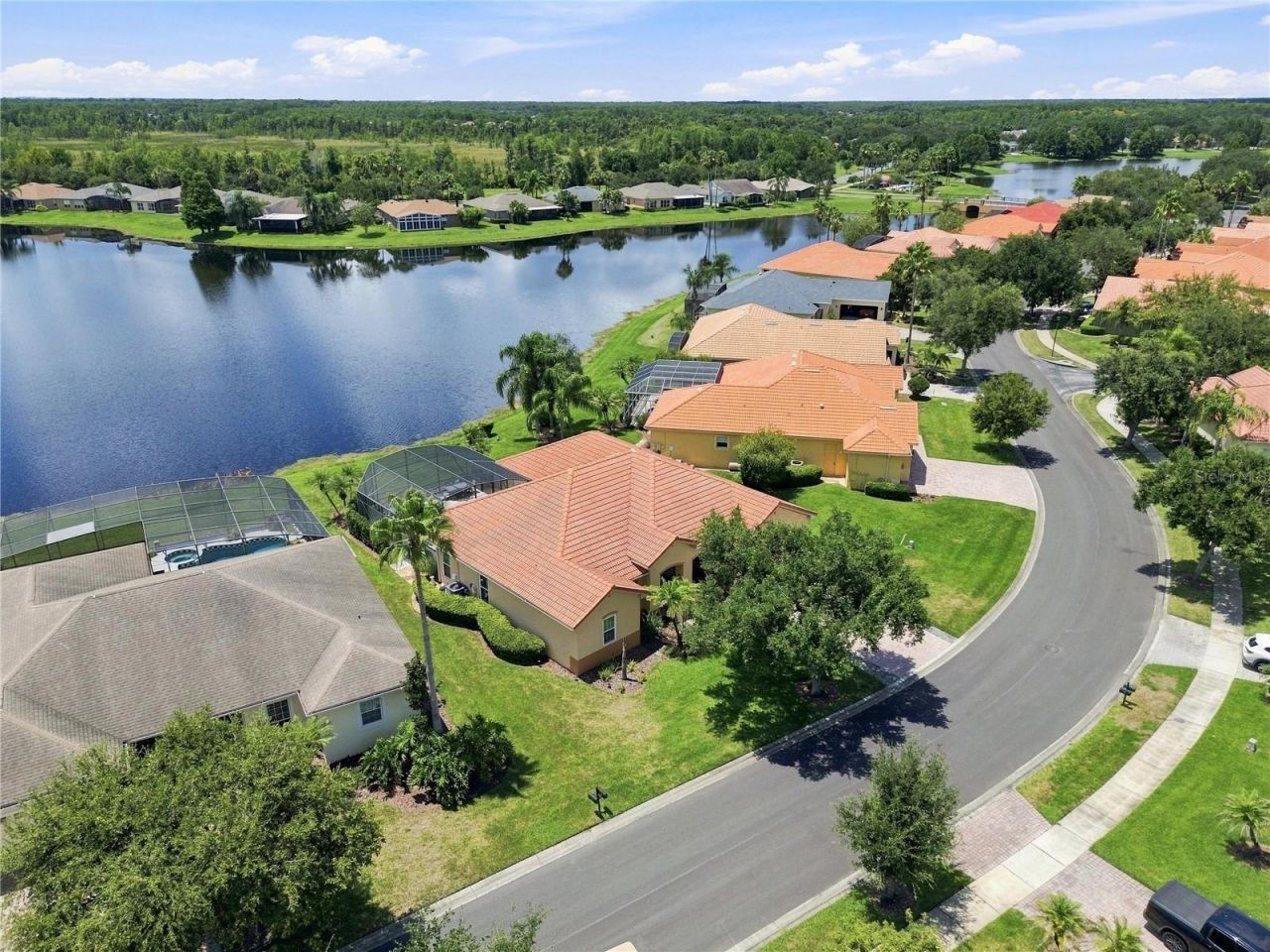 662 Shorehaven Dr, Poinciana, FL 34759 Photo