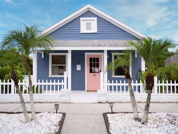 315 HOPE STREET , TARPON SPRINGS, FL 34689