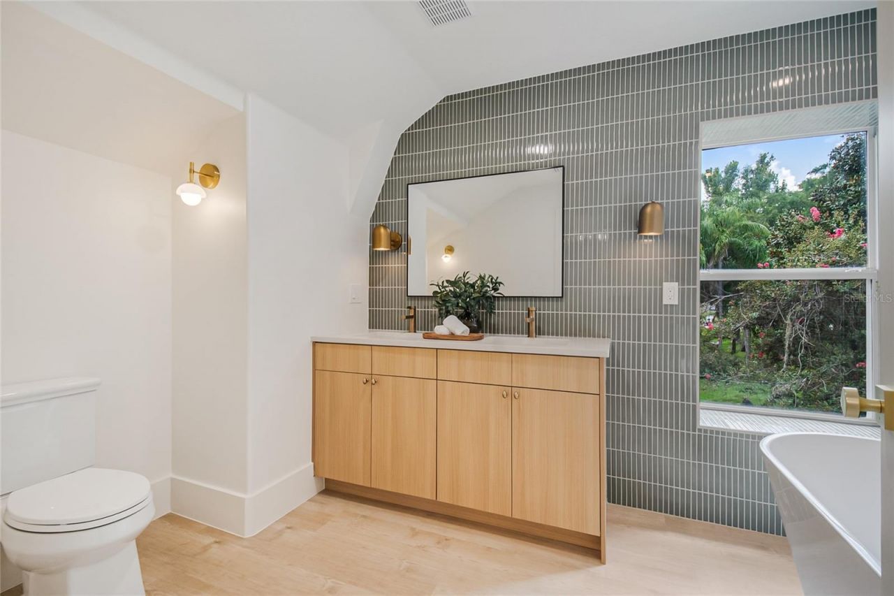 430 Bywater Drive, Orlando, FL 32839 Photo