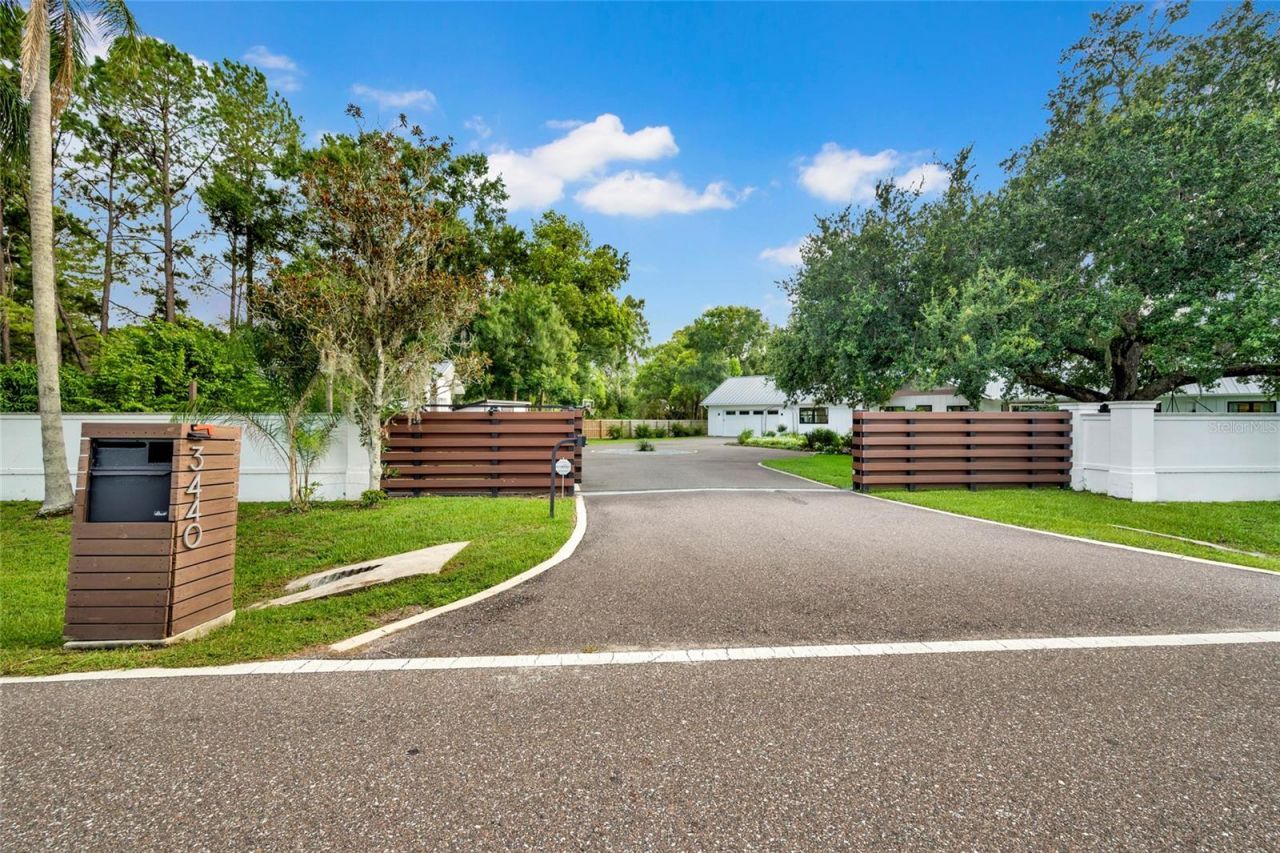 3440 Crenshaw Lake Road, Lutz, FL 33548 Photo