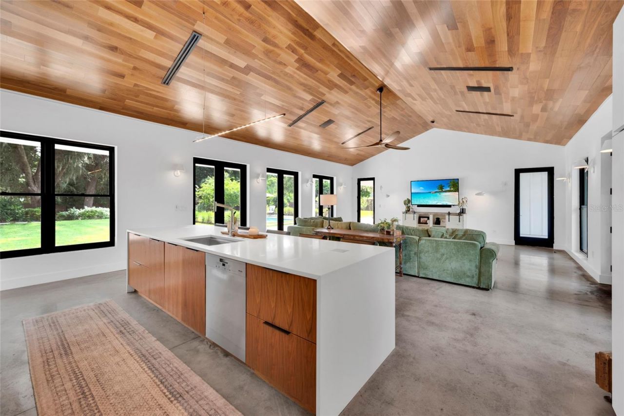 3440 Crenshaw Lake Road, Lutz, FL 33548 Photo