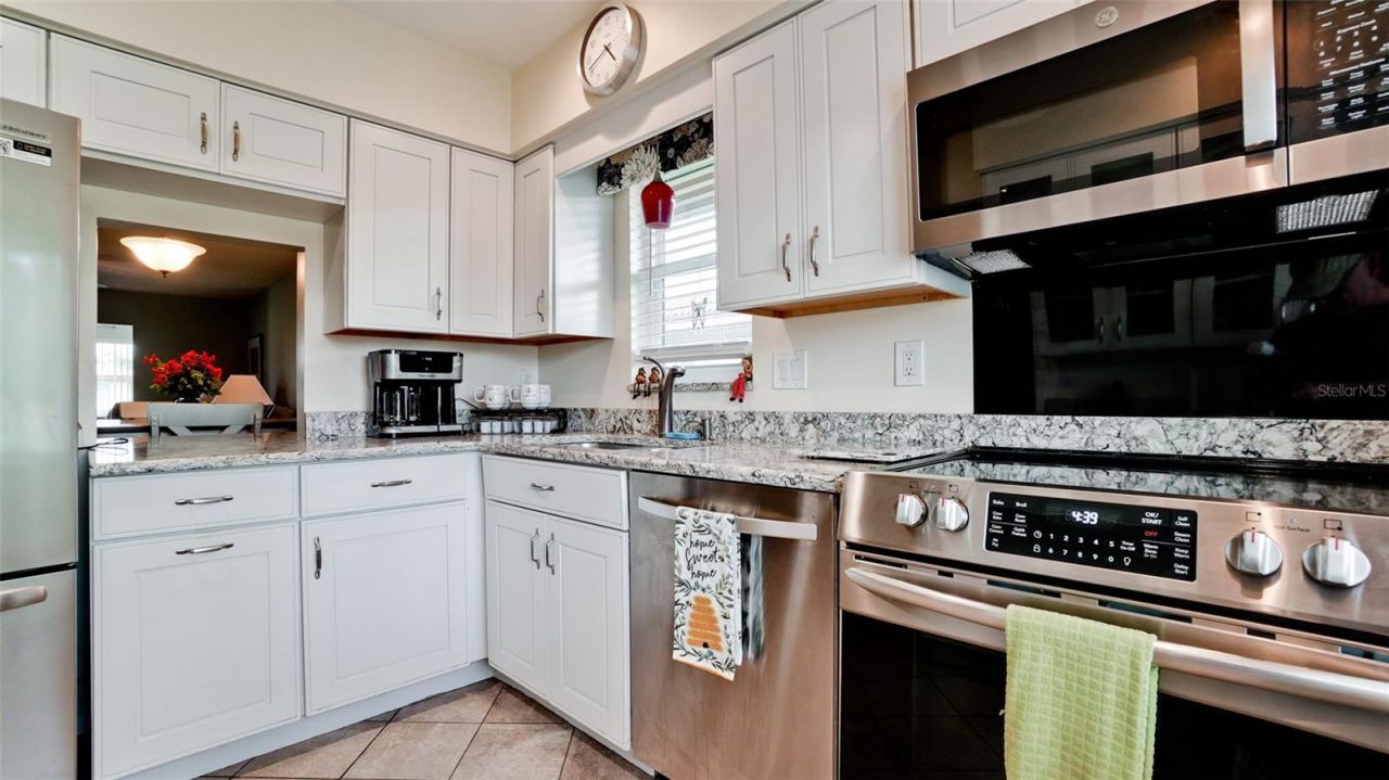 3305 Notre Dame Place , Bradenton, FL 34207 Photo
