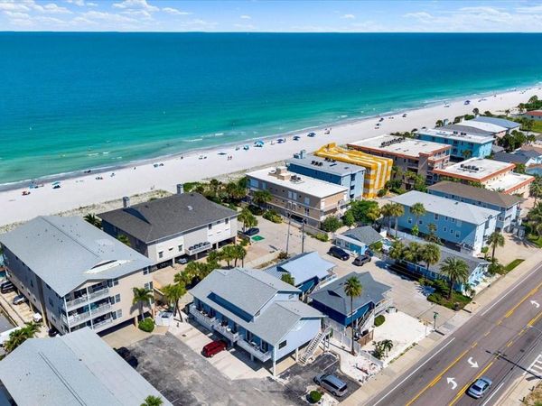 1802 GULF BOULEVARD, Unit 8, INDIAN ROCKS BEACH, FL 33785