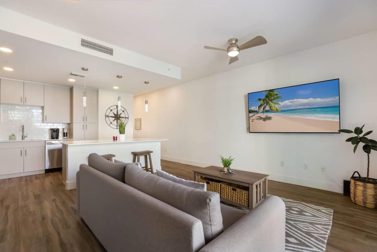 1703 N Tamiami Trail, Unit 210, Sarasota, FL 34234 Photo