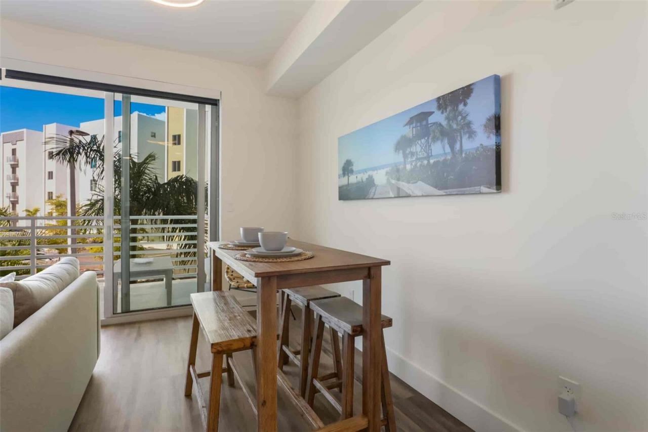 1703 N Tamiami Trail, Unit 210, Sarasota, FL 34234 Photo