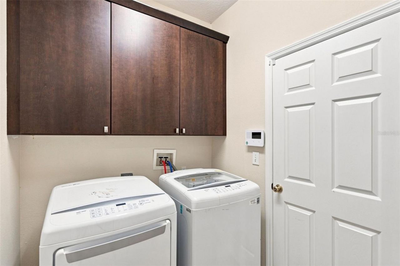 295 Londonderry Drive, Sarasota, FL 34240 Photo