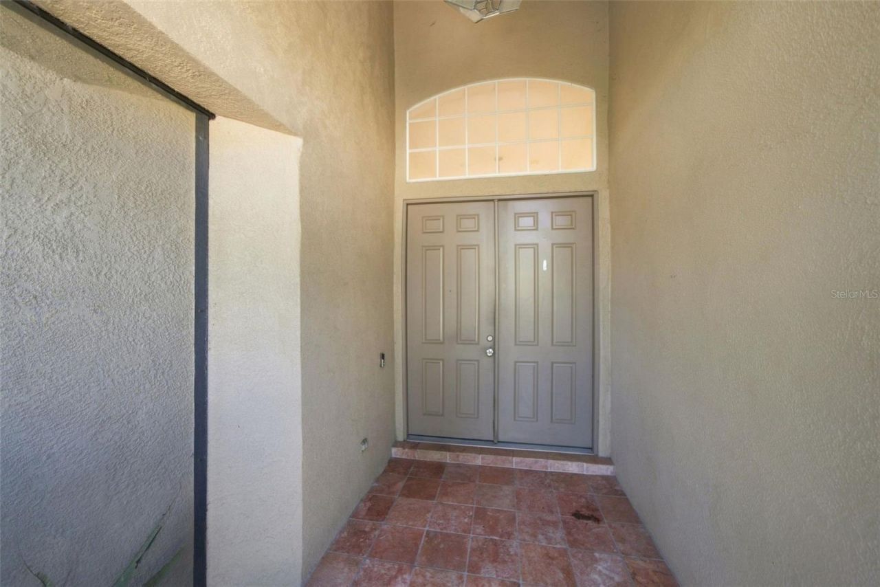 295 Londonderry Drive, Sarasota, FL 34240 Photo