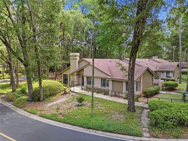 4039 NW 23RD CIRCLE, GAINESVILLE, FL 32605