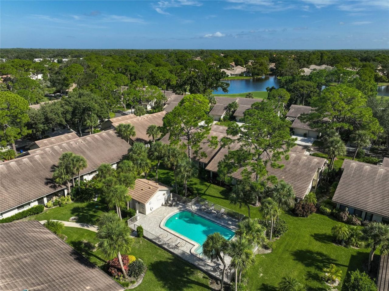 3217 Sandleheath, Unit 45, Sarasota, FL 34235 Photo