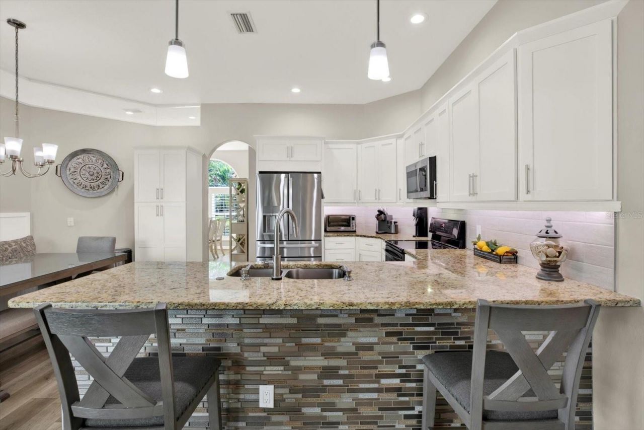 2318 Edelweiss Loop, Trinity, FL 34655 Photo