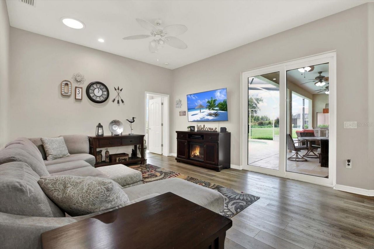 2318 Edelweiss Loop, Trinity, FL 34655 Photo