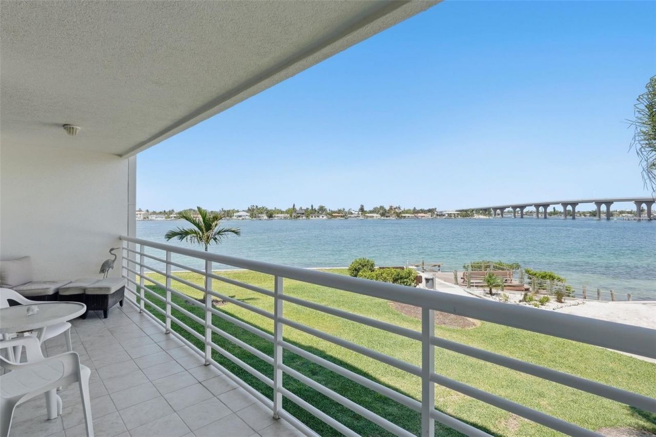 6081 Bahia Del Mar Circle, Unit 251, Saint Petersburg, FL 33715 Photo