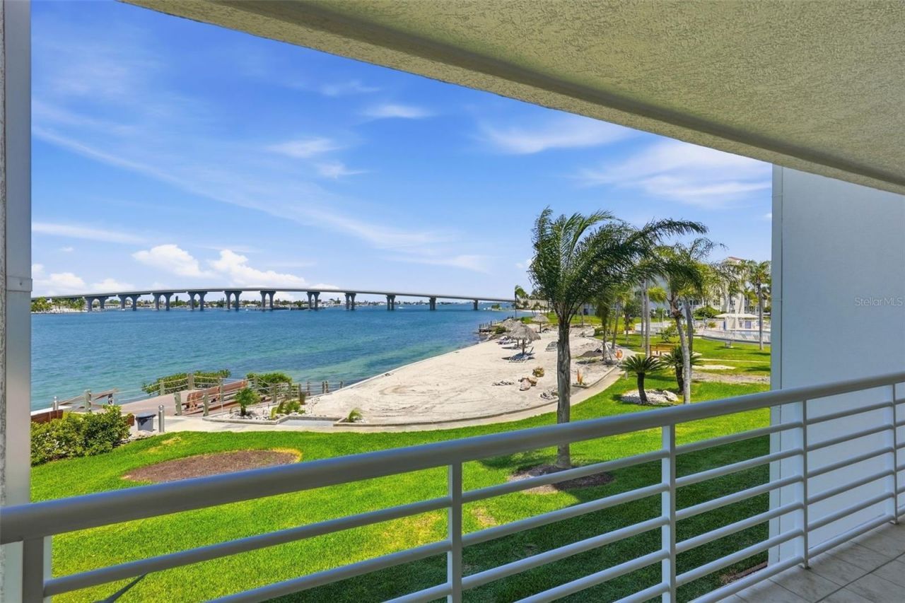 6081 Bahia Del Mar Circle, Unit 251, Saint Petersburg, FL 33715 Photo