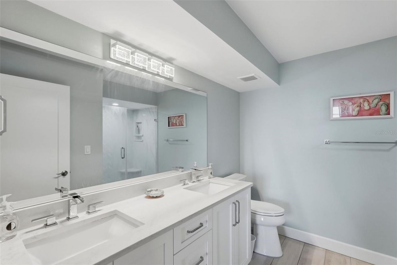 6081 Bahia Del Mar Circle, Unit 251, Saint Petersburg, FL 33715 Photo