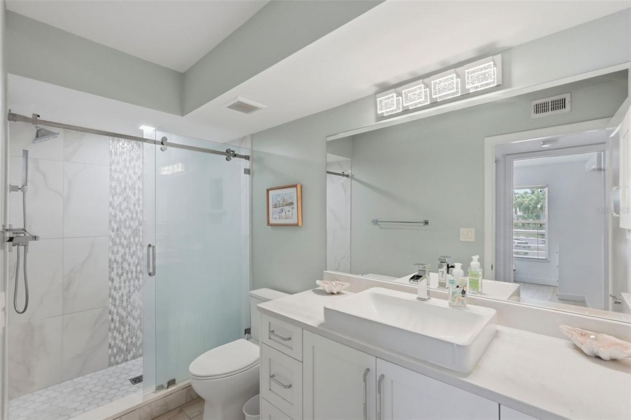 6081 Bahia Del Mar Circle, Unit 251, Saint Petersburg, FL 33715 Photo