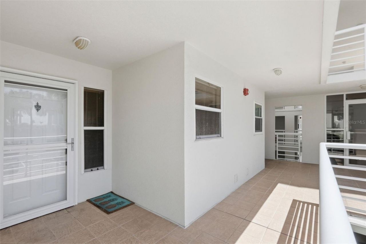 6081 Bahia Del Mar Circle, Unit 251, Saint Petersburg, FL 33715 Photo