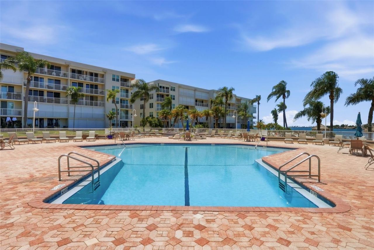 6081 Bahia Del Mar Circle, Unit 251, Saint Petersburg, FL 33715 Photo
